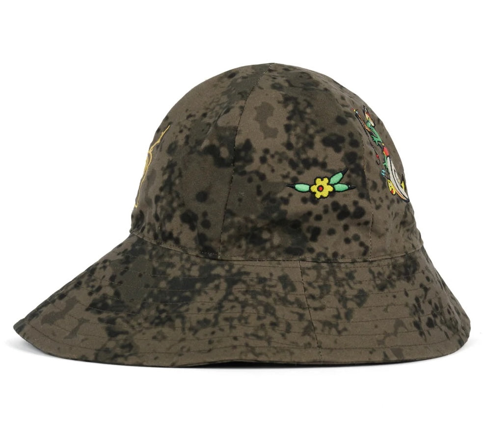 BRAIN DEAD X SOUTH2 WEST8 FISHING BUCKET HAT