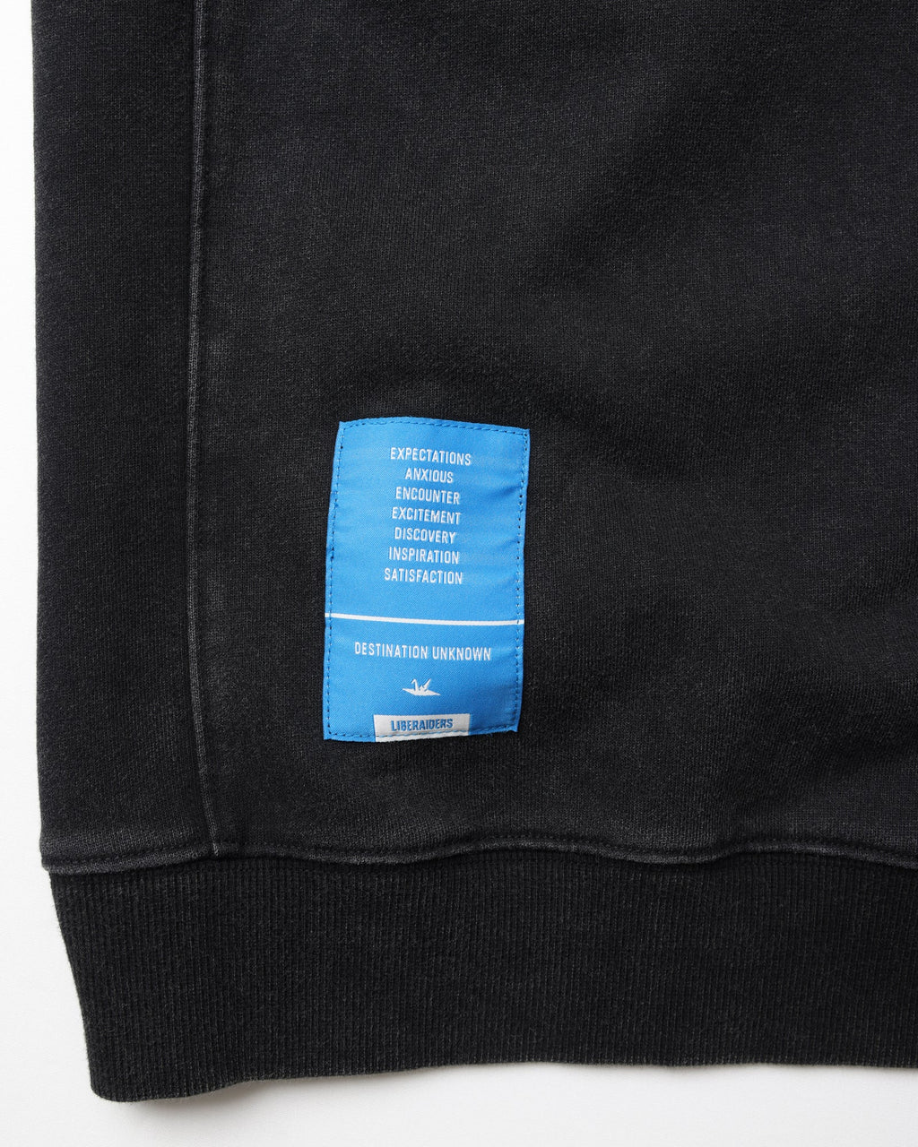 GARMENT DYED HOODIE BLACK