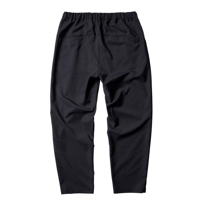 ONE TUCK TAPERED SLACKS BLACK