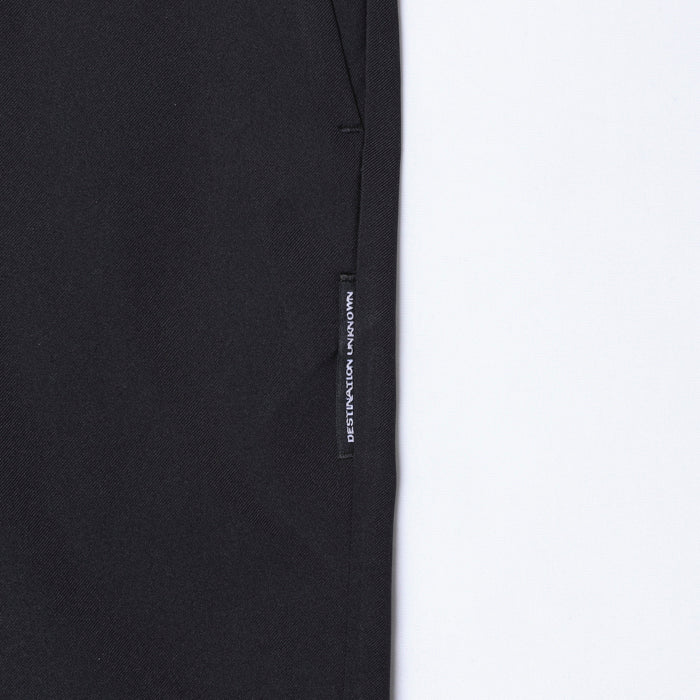 ONE TUCK TAPERED SLACKS BLACK