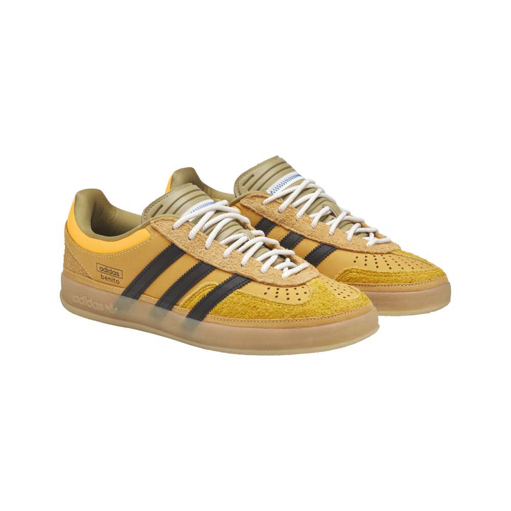 BAD BUNNY GAZELLE INDOOR SOLAR GOLD