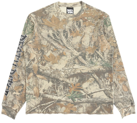 SCRIPT SLEEVE WAFFLE KNIT CREWNECK TOP TREE CAMO